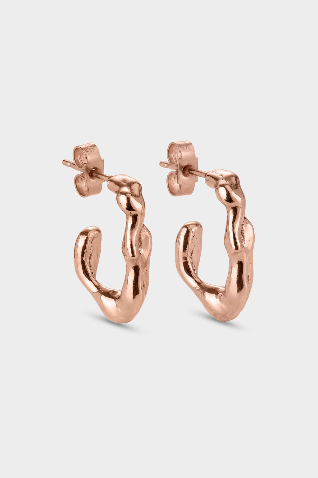 Origins Oval Huggie Earring