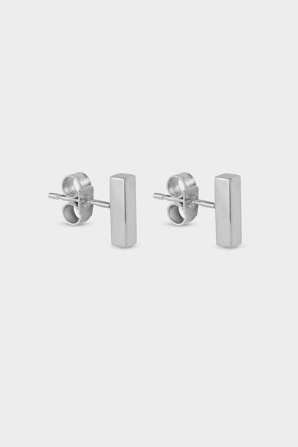 Block Bar Studs