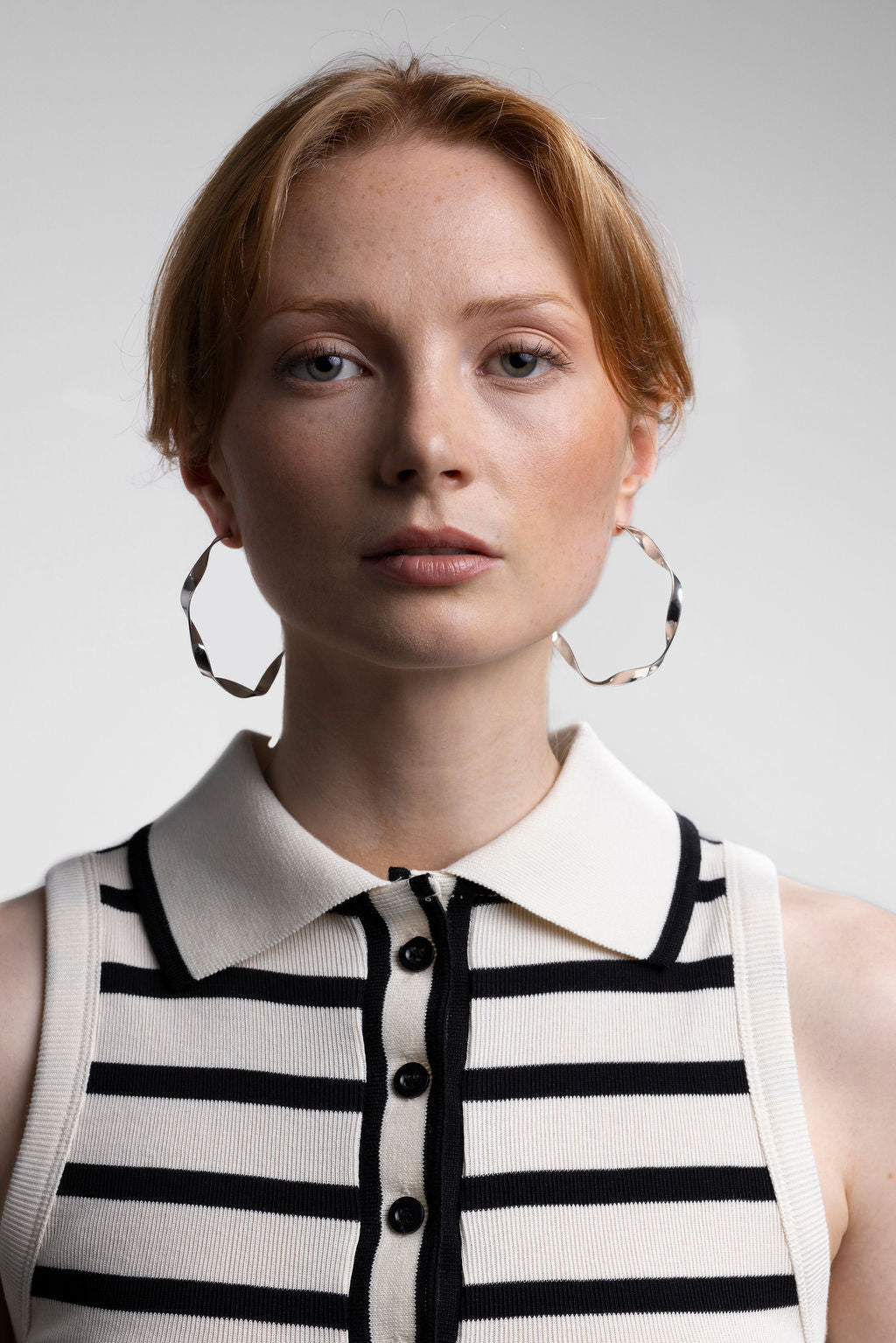 Ribbon Hoop Large Earring