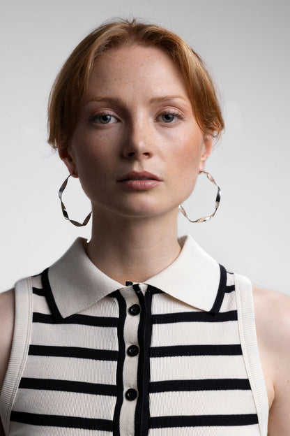 Ribbon Hoop Large Earring